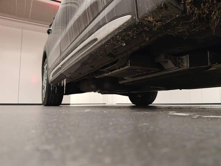 Фото 2 - Hongqi HS7 Hybrid