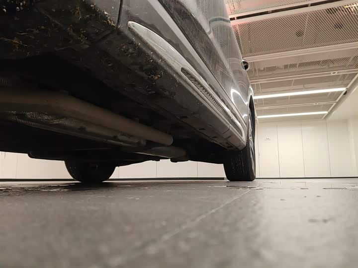 Фото 8 - Hongqi HS7 Hybrid