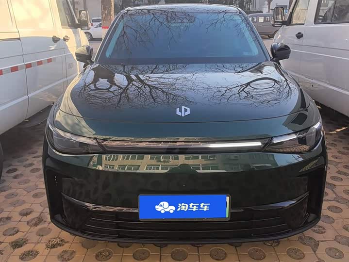 Фото 2 - Leapmotor C10