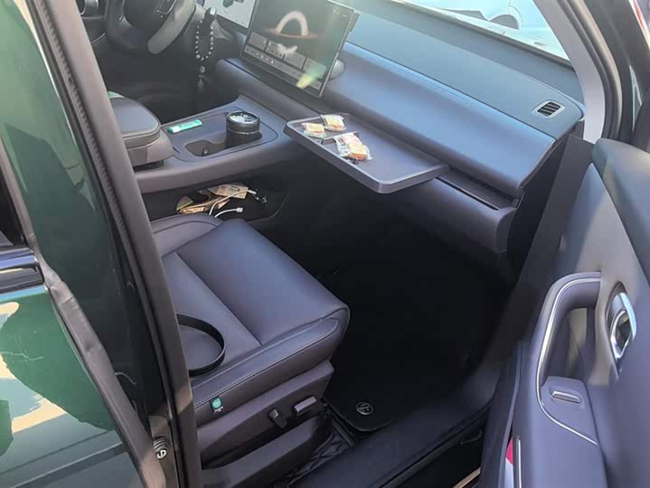 Фото 8 - Leapmotor C10