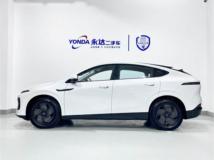 Фото 2 - XPeng G6