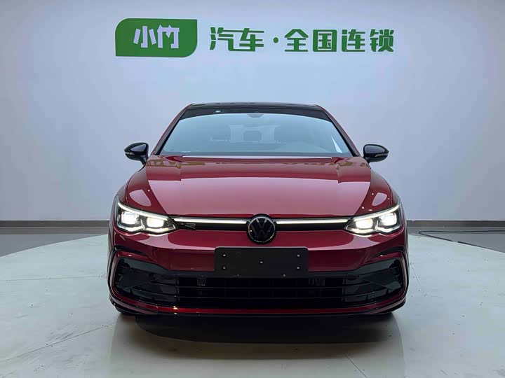 Фото 2 - Volkswagen Golf