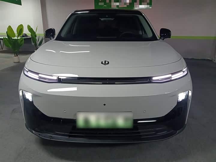 Фото 3 - Leapmotor B10