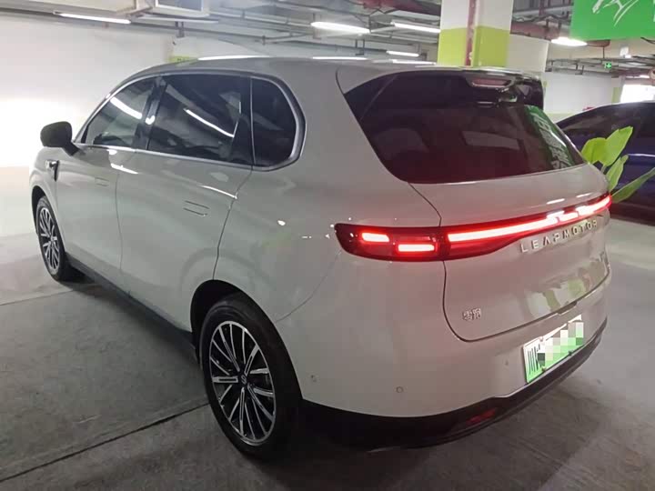 Фото 5 - Leapmotor B10