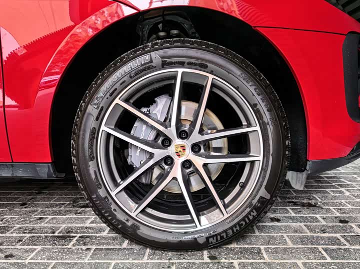 Фото 4 - Porsche Macan