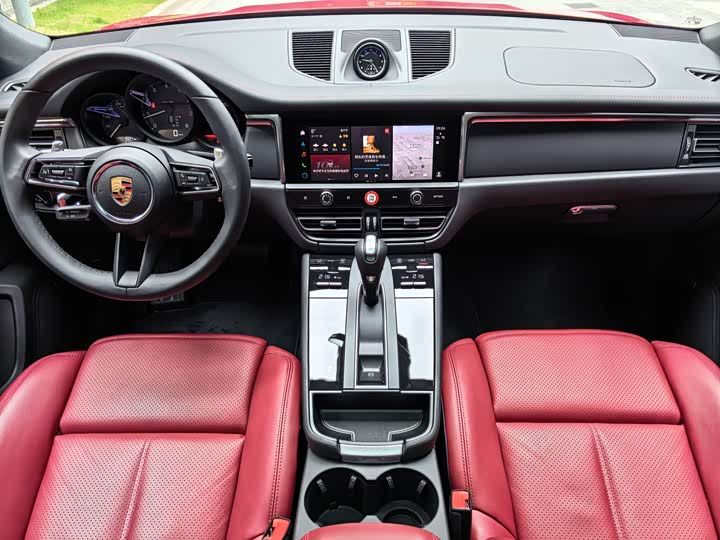Фото 5 - Porsche Macan