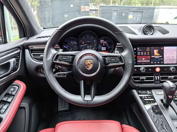Фото 9 - Porsche Macan