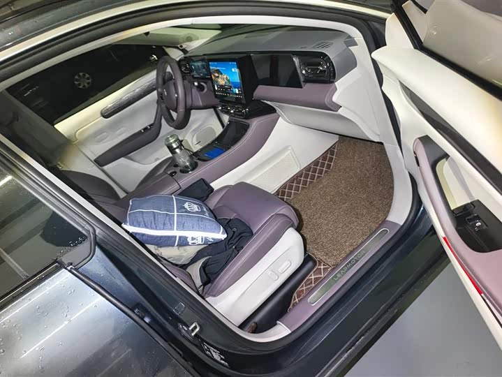 Фото 8 - Leapmotor C11