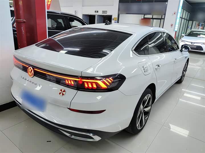 Фото 7 - Volkswagen Lamando L