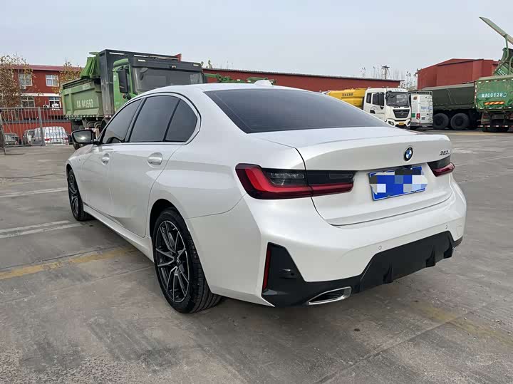 Фото 6 - BMW 3 Series