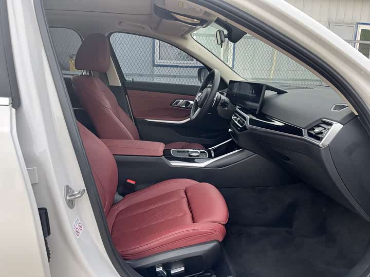 Фото 7 - BMW 3 Series