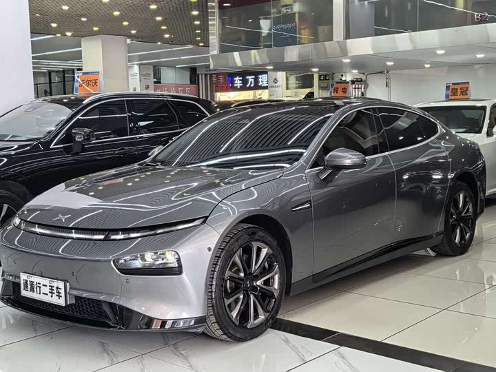 Фото 1 - XPeng P7