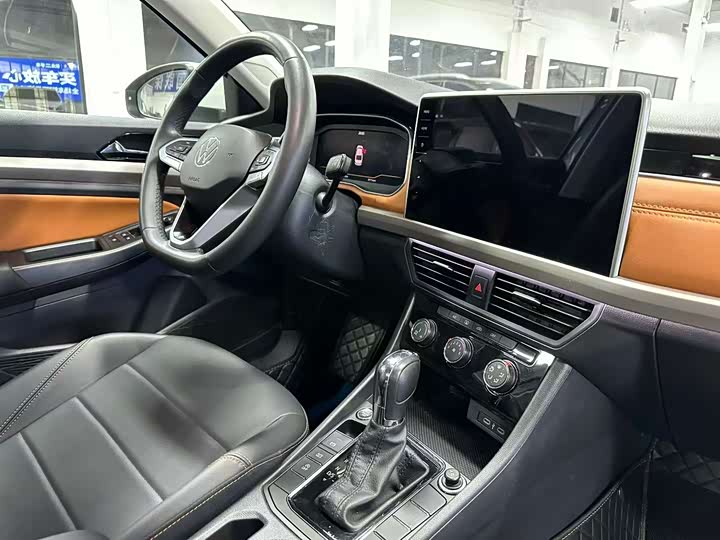 Фото 3 - Volkswagen Bora