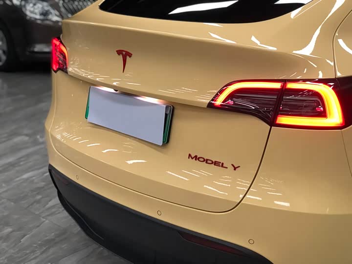 Фото 7 - Tesla Model Y