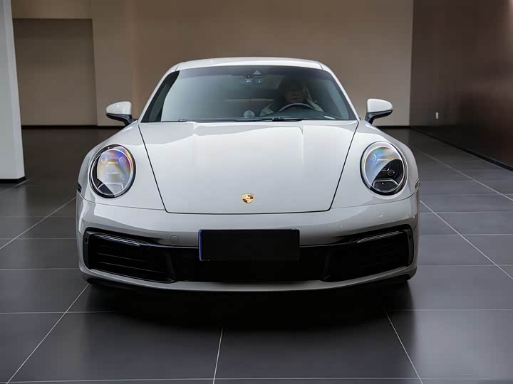 Фото 2 - Porsche 911