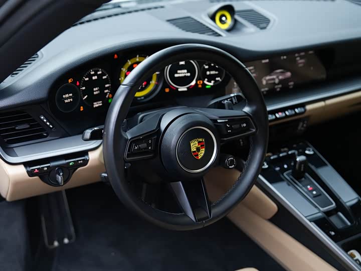 Фото 9 - Porsche 911