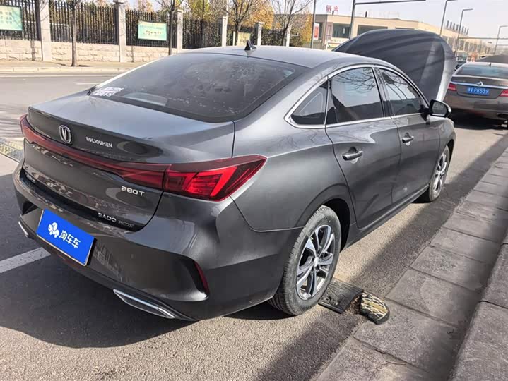 Фото 3 - Changan Eado Plus