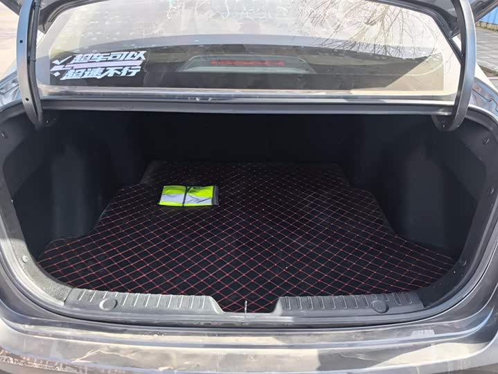 Фото 4 - Changan Eado Plus