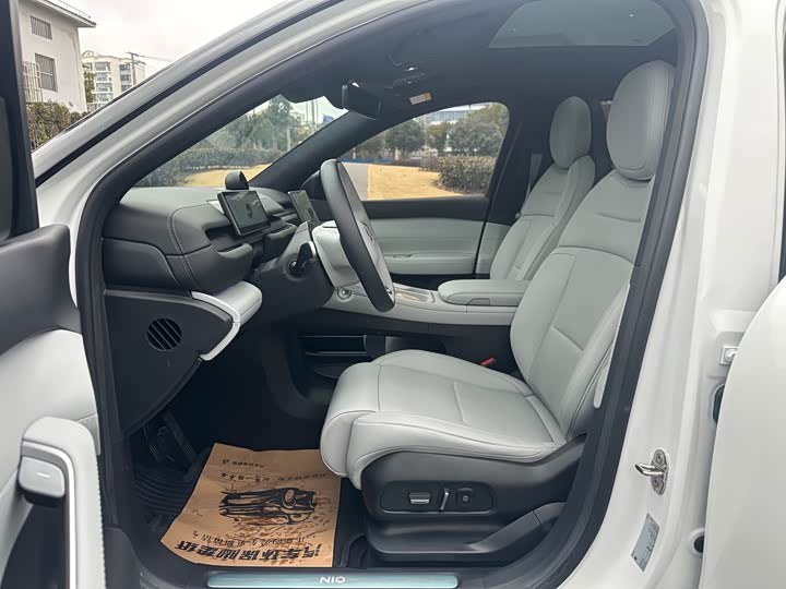Фото 8 - Nio ES6