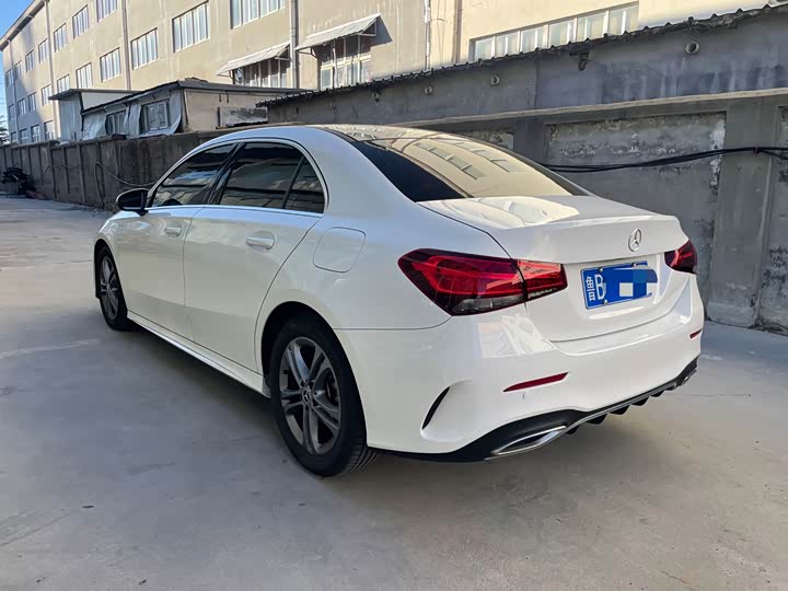 Фото 3 - Mercedes-Benz A-Class