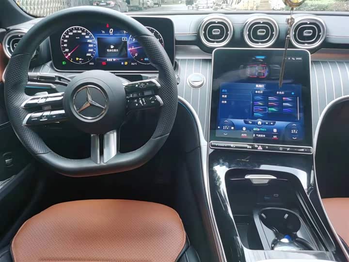 Фото 7 - Mercedes-Benz C-Class