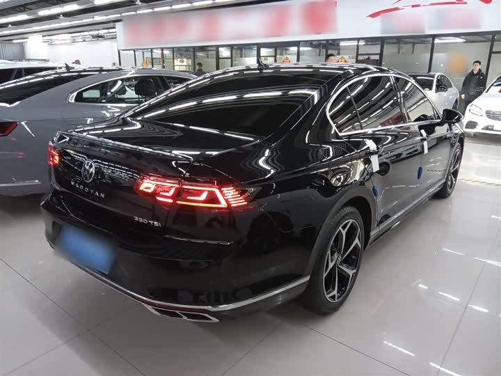 Фото 7 - Volkswagen Magotan