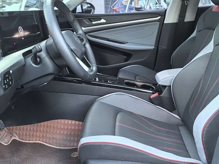 Фото 6 - Volkswagen Lamando L