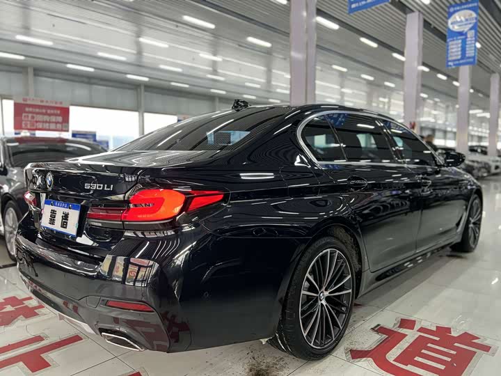 Фото 7 - BMW 5 Series