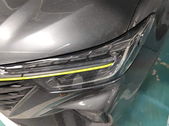 Фото 5 - Roewe RX5 Hybrid