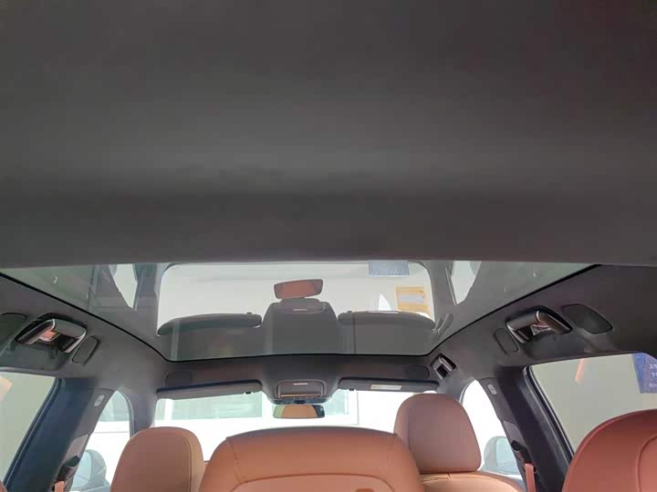 Фото 8 - XPeng G9