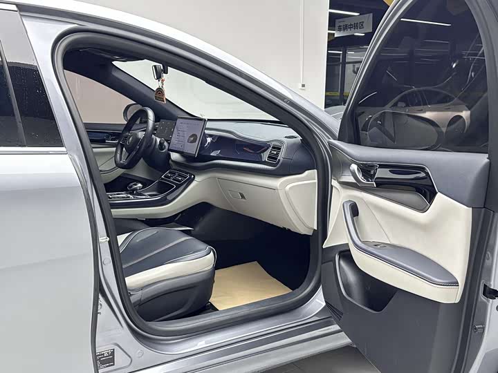 Фото 8 - BYD Qin Plus