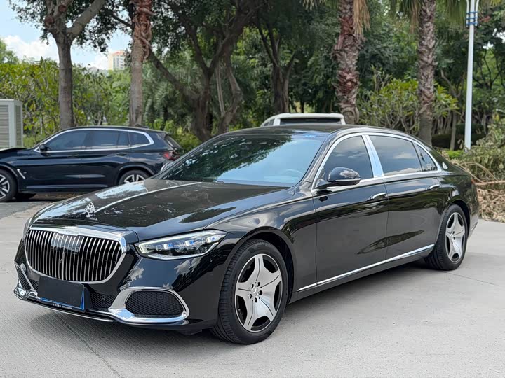 Фото 1 - Mercedes-Benz Maybach S-Class