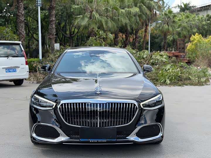 Фото 2 - Mercedes-Benz Maybach S-Class