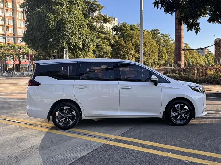 Фото 5 - GAC Trumpchi M6