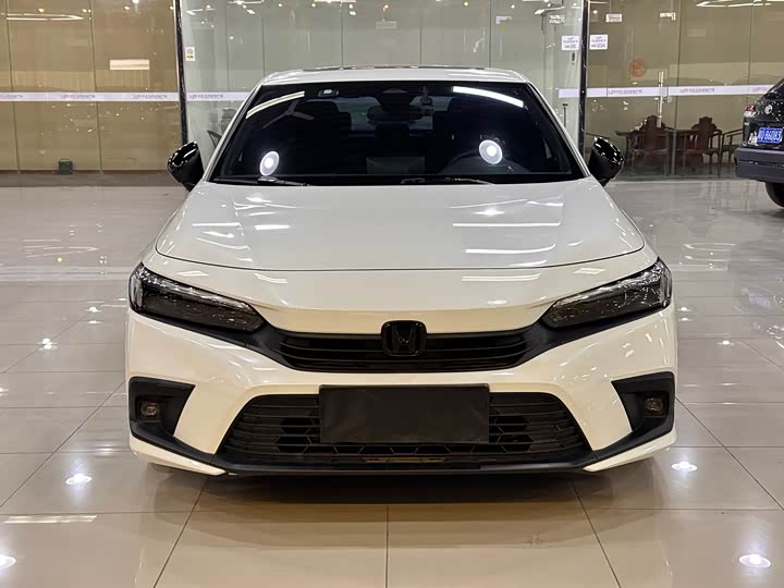 Фото 2 - Honda Civic