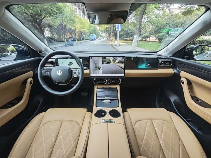 Фото 6 - Leapmotor C11