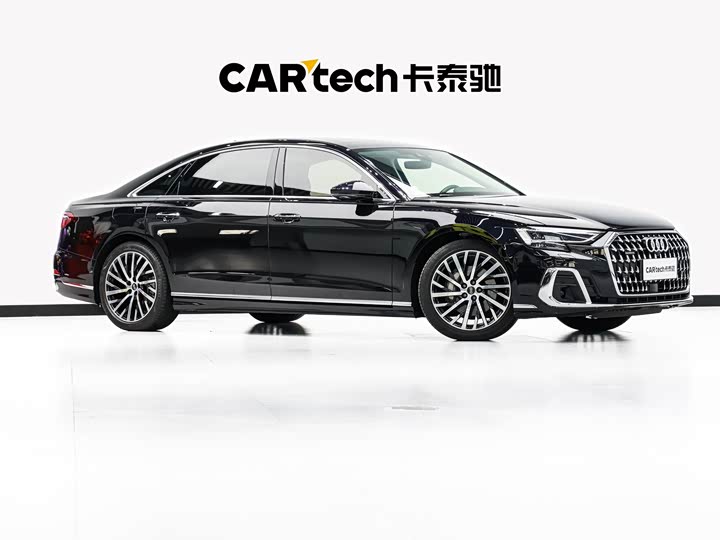 Фото 3 - Audi A8