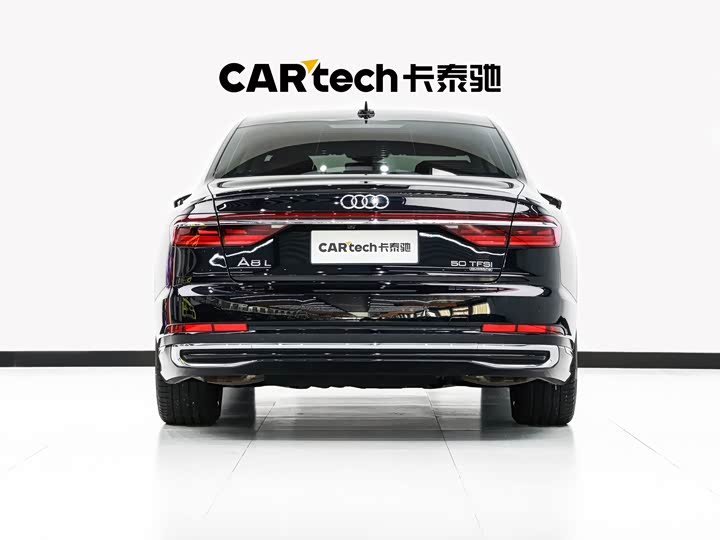 Фото 5 - Audi A8