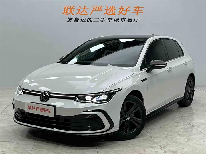 Фото 1 - Volkswagen Golf