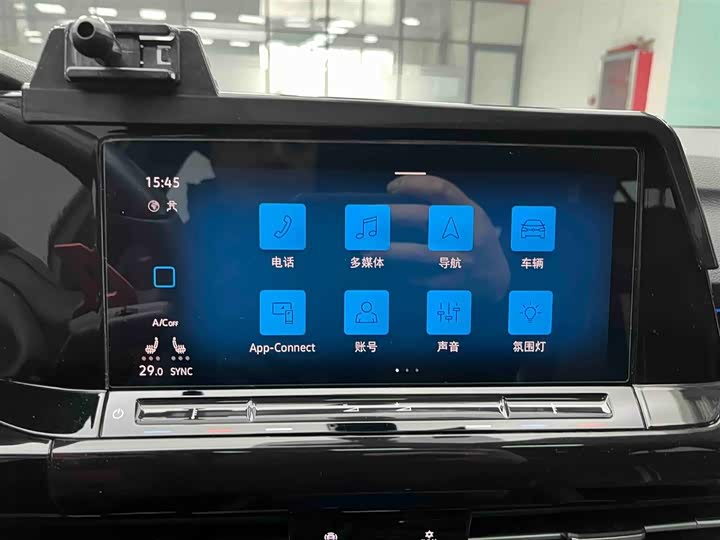 Фото 4 - Volkswagen Golf