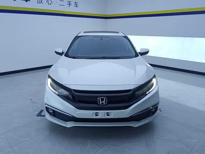 Фото 2 - Honda Civic
