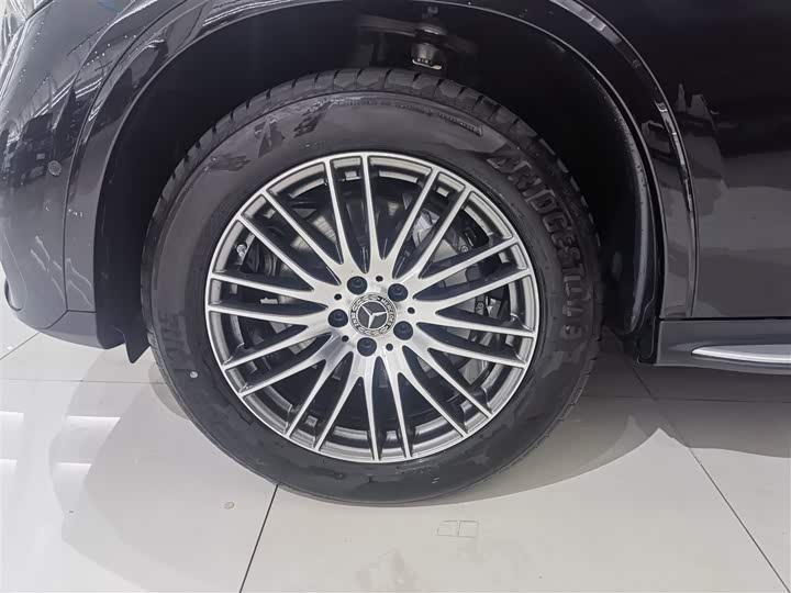 Фото 4 - Mercedes-Benz GLC-Class