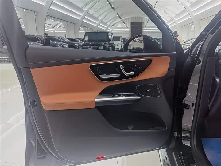 Фото 5 - Mercedes-Benz GLC-Class