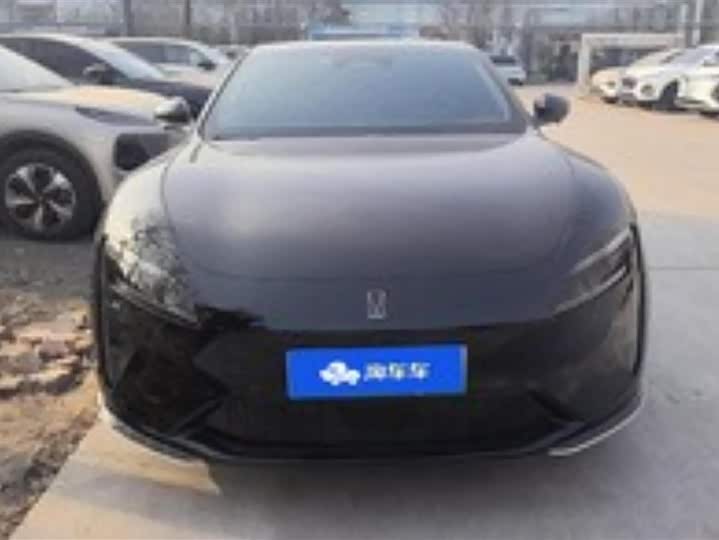 Фото 2 - Avatr 07