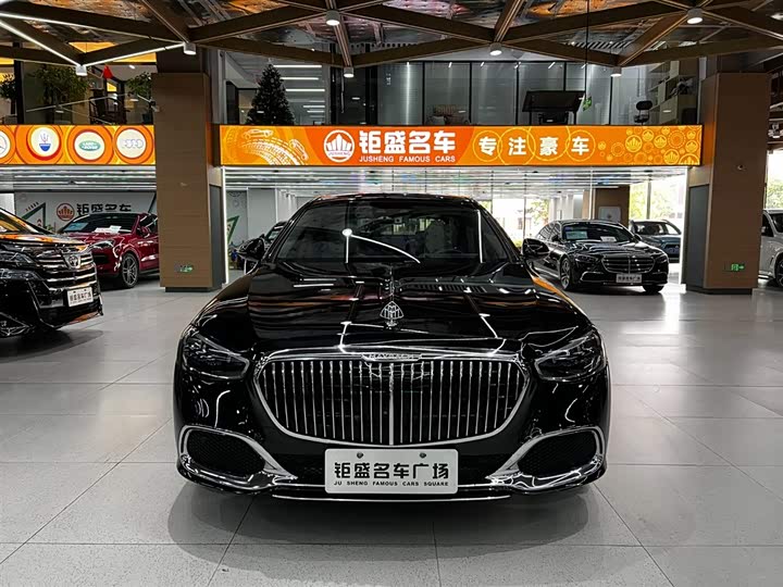 Фото 2 - Mercedes-Benz Maybach S-Class