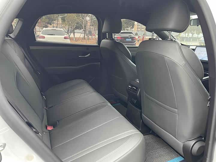 Фото 8 - BYD Qin Plus