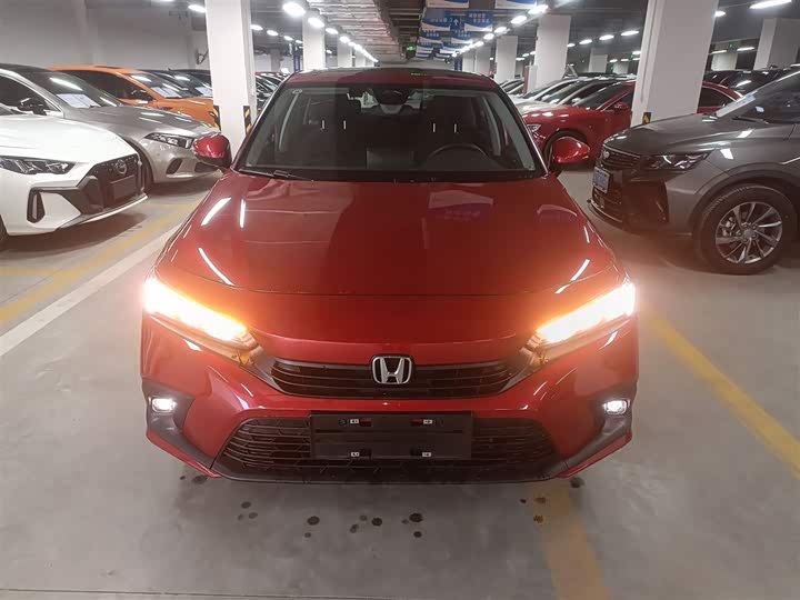 Фото 3 - Honda Civic