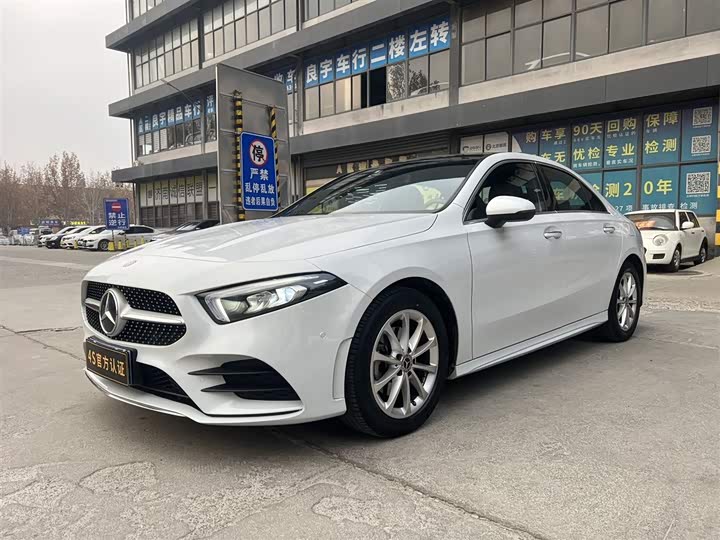 Фото 1 - Mercedes-Benz A-Class