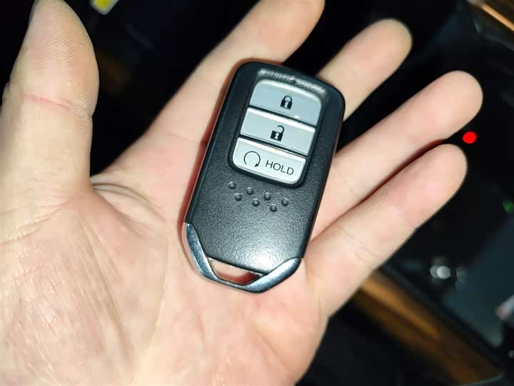 Фото 9 - Honda CR-V