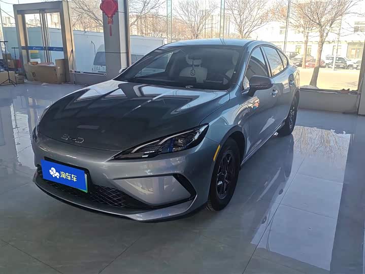 Фото 1 - BYD Seal 05 DM-i Hybrid